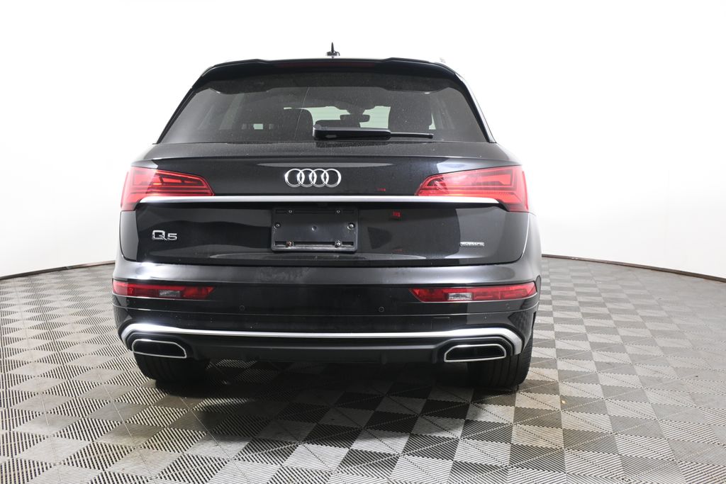 Thumbnail: 2023 Audi Q5 - 6