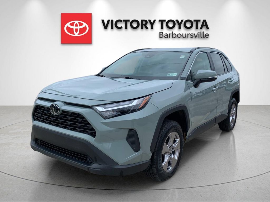 2022 Toyota RAV4 XLE AWD