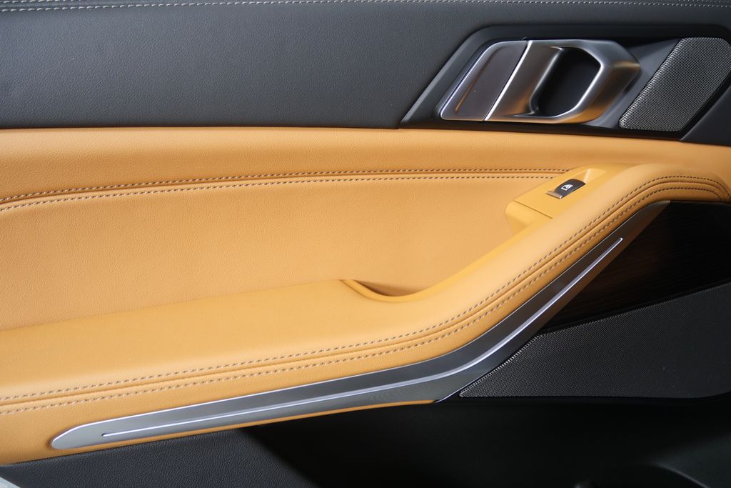 Thumbnail: 2026 BMW X5 - 14