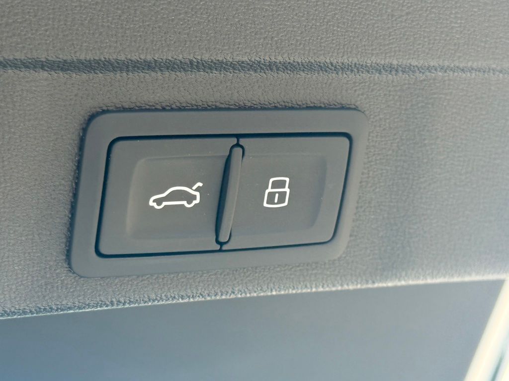 New 2025 White Audi 2.0T Premium image 51