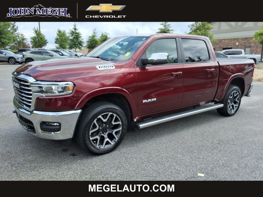 Delmonico Red Pearlcoat 2025 RAM 1500 Pickup Truck Four-Wheel Drive 8-Speed Automatic