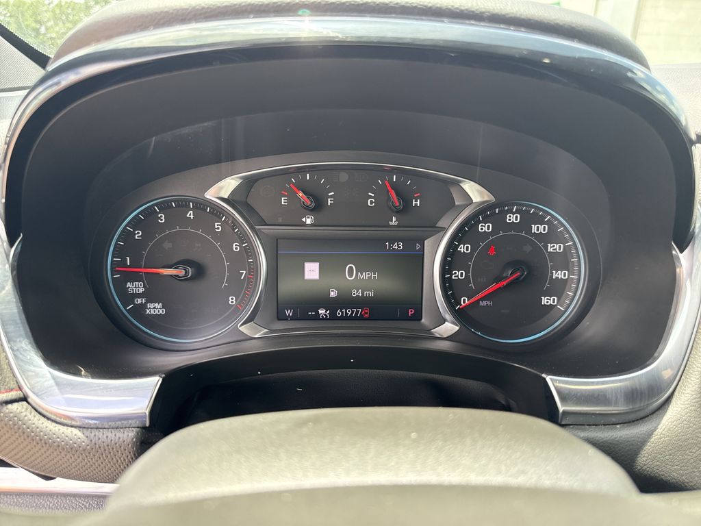 2023 Chevrolet Traverse RS White at Community Kia