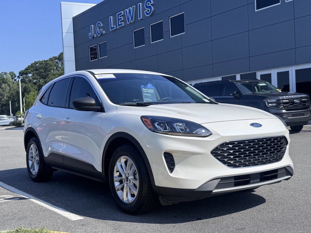 Star White Metallic Tri-Coat 2022 Ford Escape SUV / Crossover Front-Wheel Drive 8-Speed Automatic