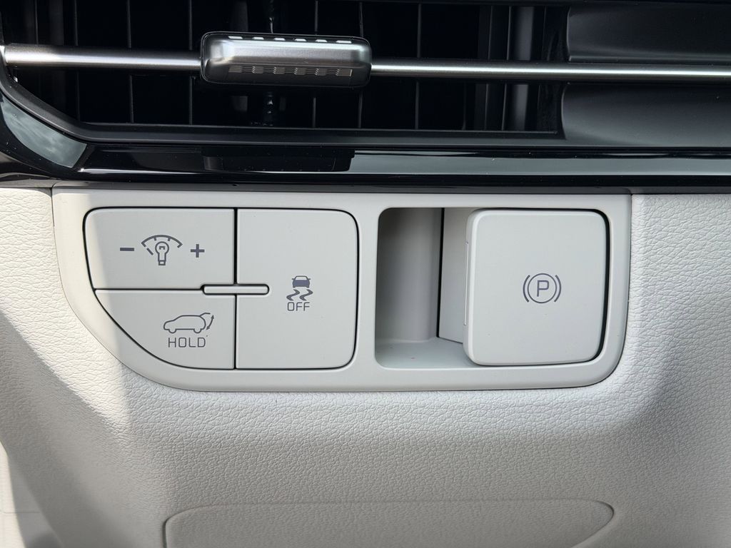 new 2026 Kia Sportage car, priced at $29,027
