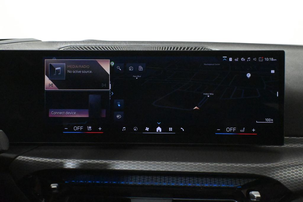 2025 BMW i4 xDrive40 21