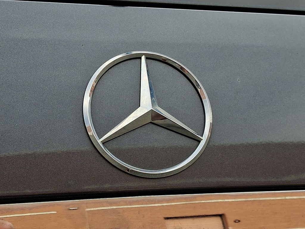Thumbnail: 2011 Mercedes-Benz M-Class - 32
