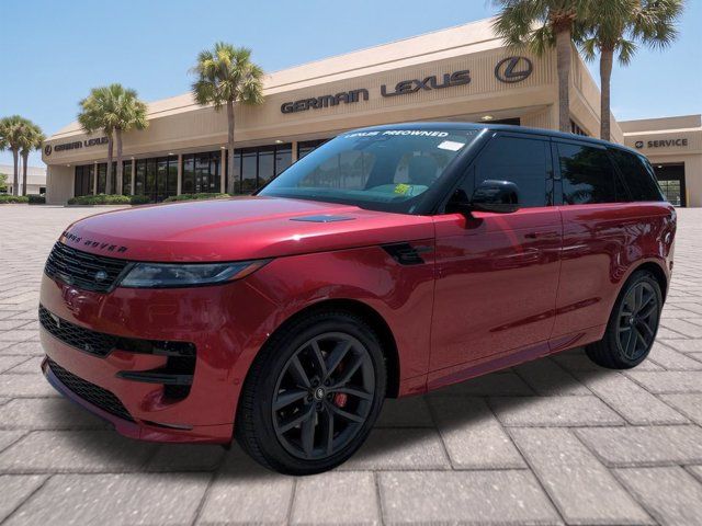 Used 2024 Red Land Rover Dynamic SE image 8
