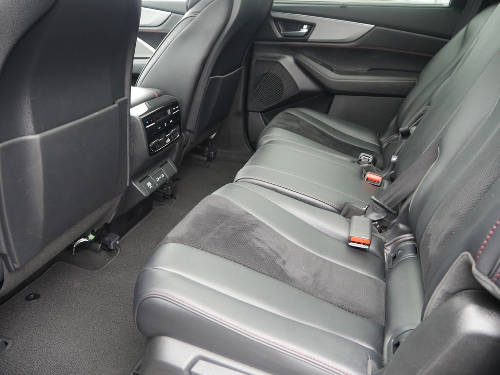 Thumbnail: 2023 Acura MDX - 20