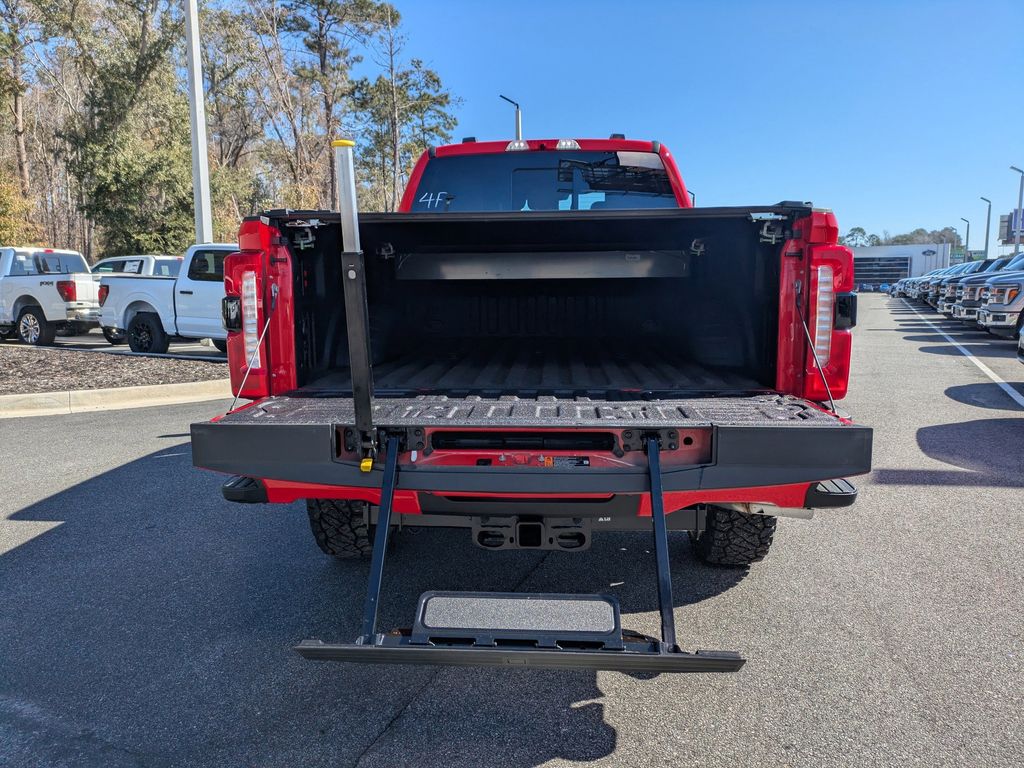 2026 Ford F-250 Super Duty Lariat - Photo 13