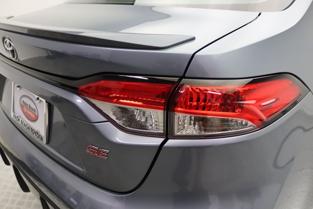 Thumbnail: 2023 Toyota Corolla - 9