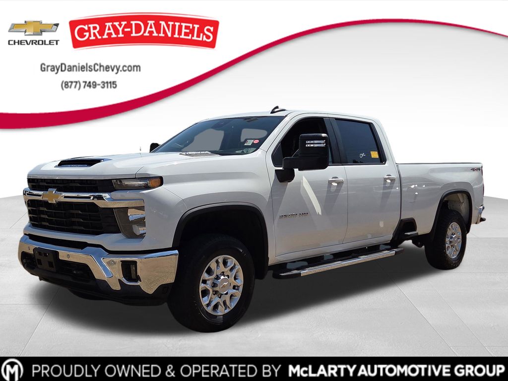 2025 Chevrolet Silverado 3500HD LT Crew Cab 4WD