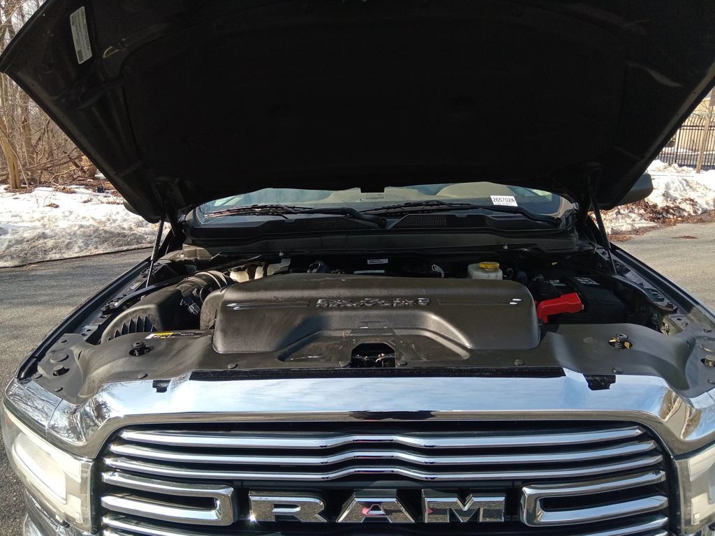 2022 Ram 2500 Laramie Crew Cab 4x4 6'4" Box