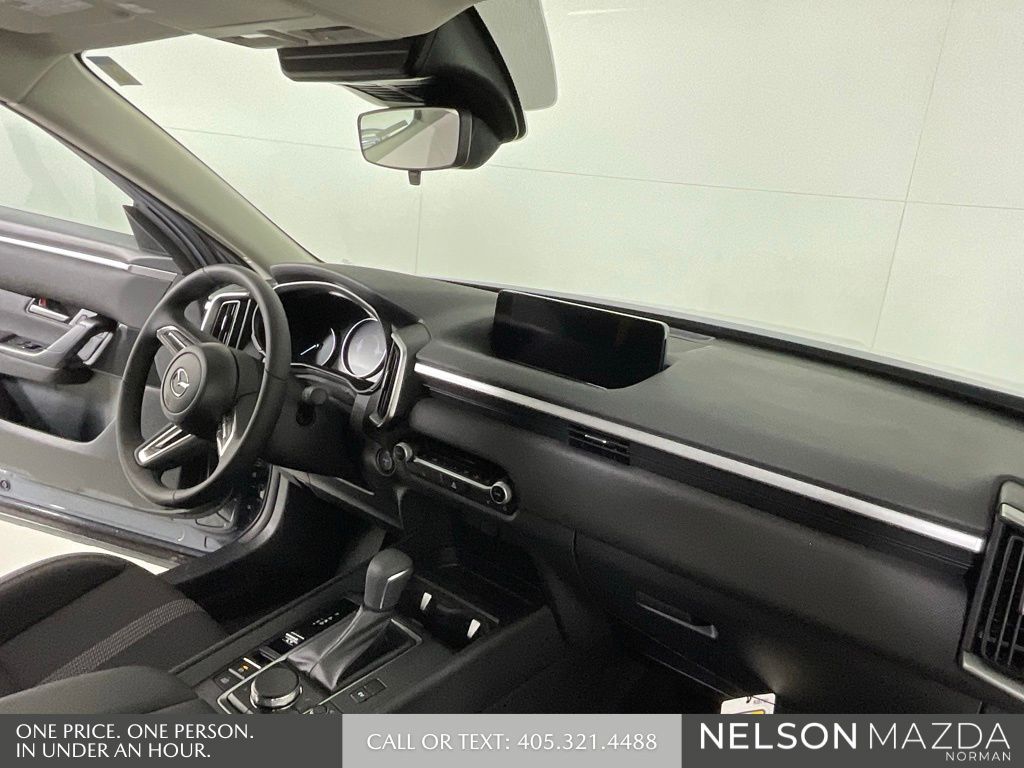 New 2026 Gray Mazda Preferred image 30