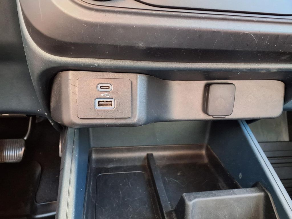 2022 Ford Maverick XL Black at Community Toyota