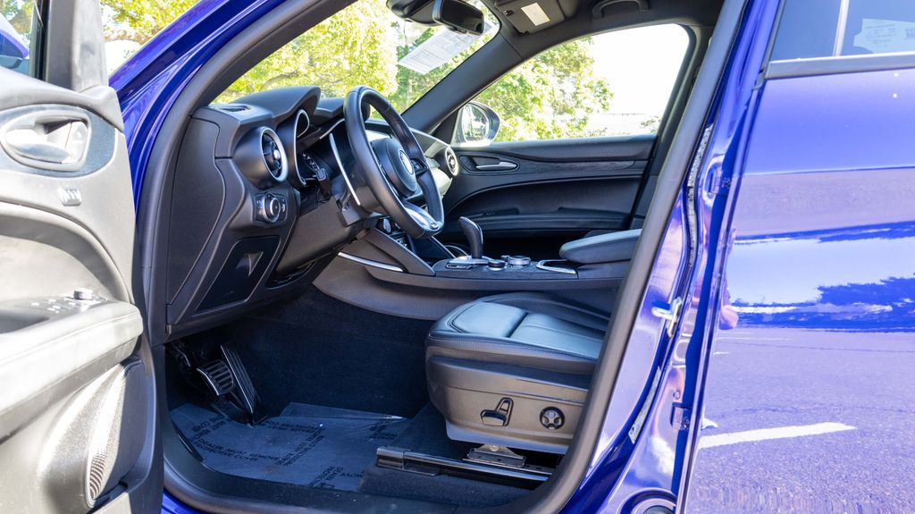 Used 2022 Alfa Romeo Stelvio Sprint 4D Sport Utility