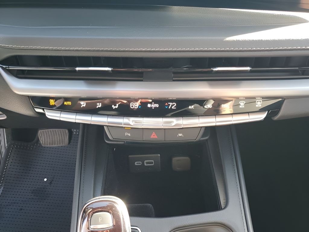 Used Car 2024 Cadillac Xt4  Premium Luxury For Sale Under $40,000 In Austin, Texas