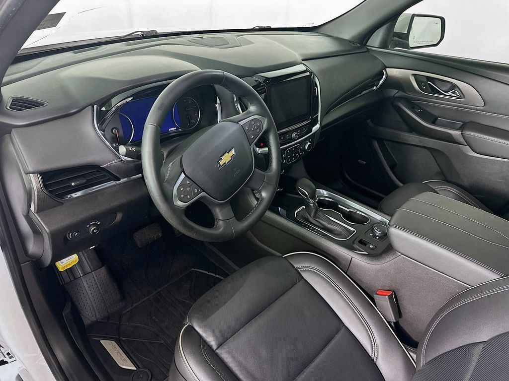 Used 2023 White Chevrolet Premier image 29