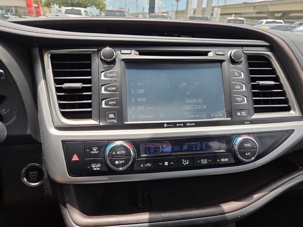 Used 2019 Toyota Highlander SUV