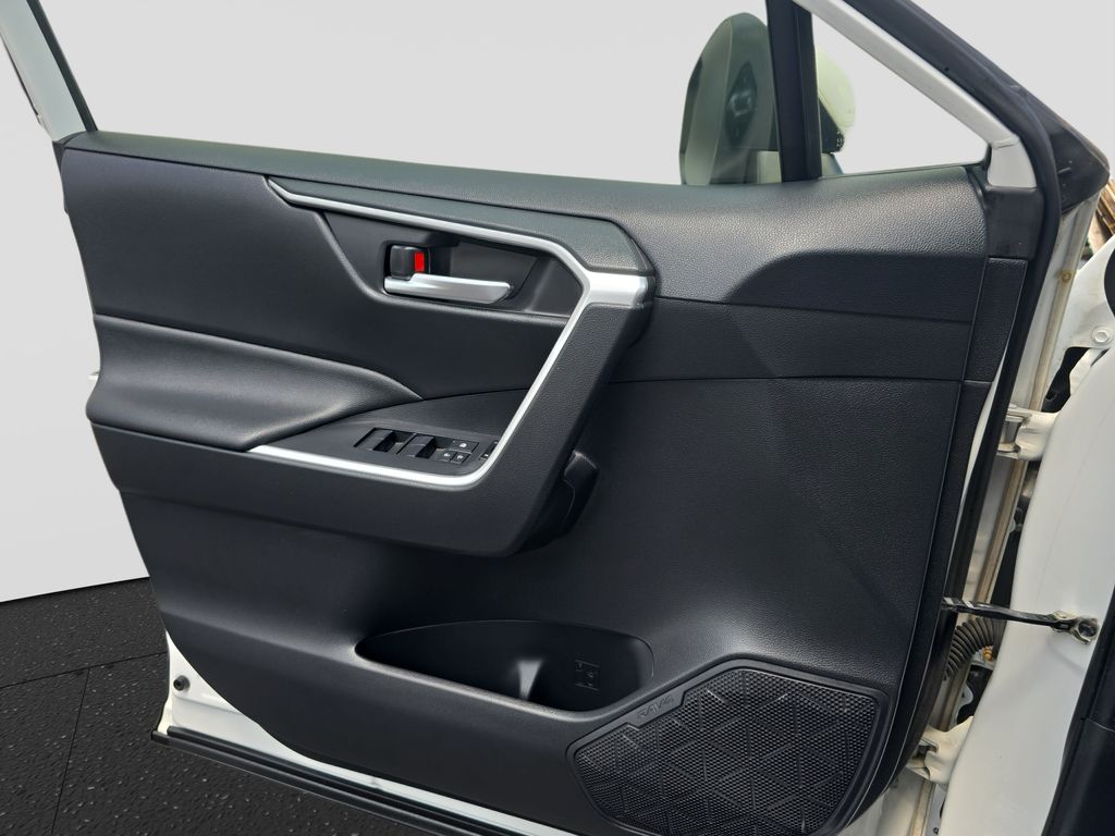 Used 2019 Toyota RAV4 SUV
