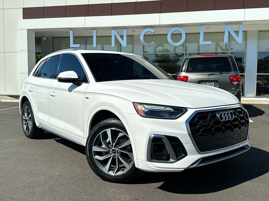 2022 Audi Q5 45 S line Premium
