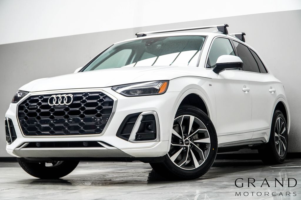 White 2024 Audi Q5 SUV / Crossover All-Wheel Drive 7-Speed Automatic