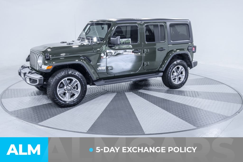 2021 Jeep Wrangler Unlimited Sahara photo 3