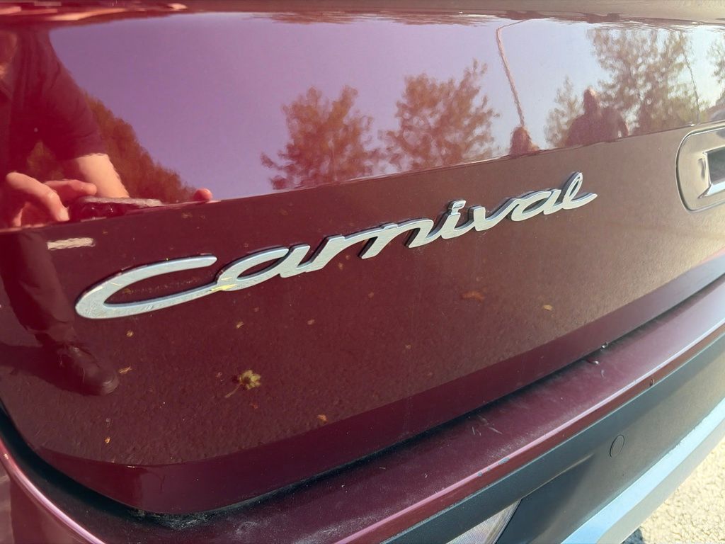 Used 2022 Red Kia SX image 7
