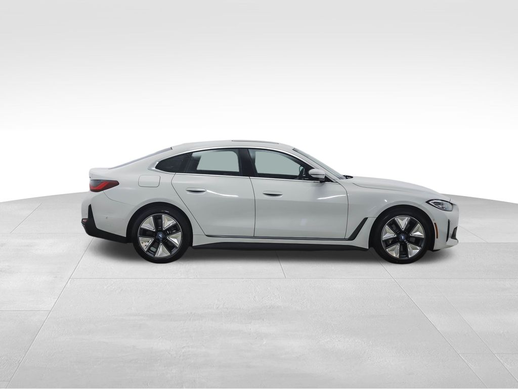 Thumbnail: 2024 BMW i4 - 6