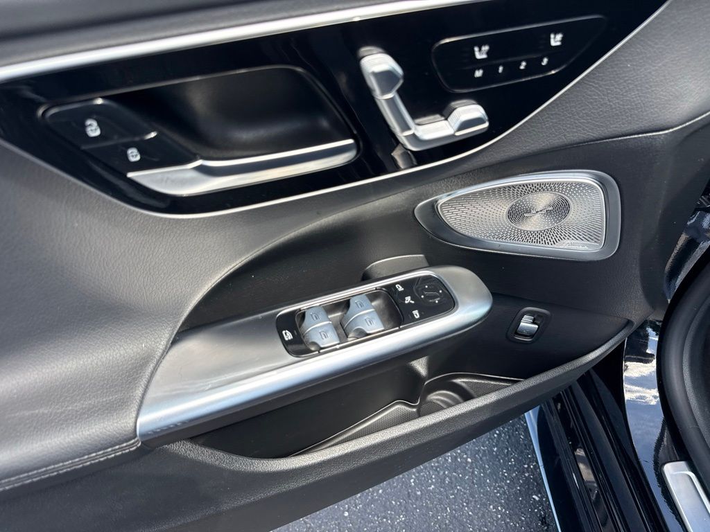 Thumbnail: 2024 Mercedes-Benz C-Class - 16