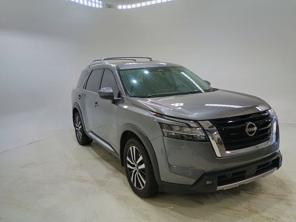 2023 Nissan Pathfinder Platinum 4WD
