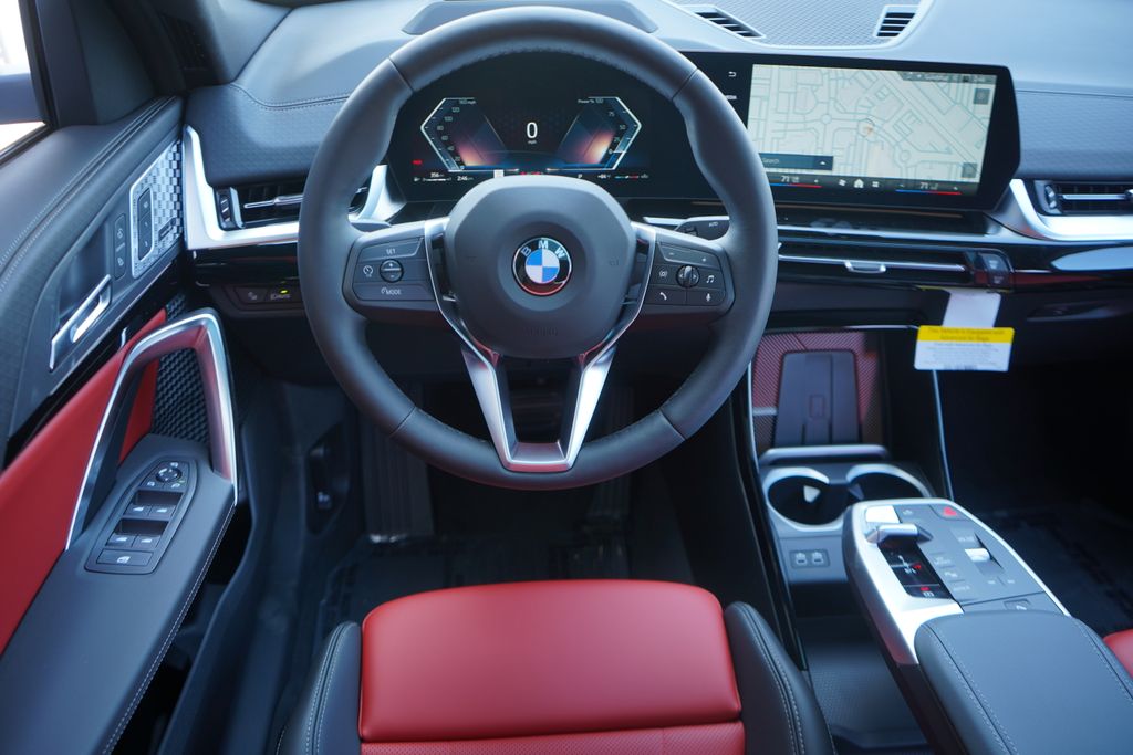 2025 BMW X2 xDrive28i 16