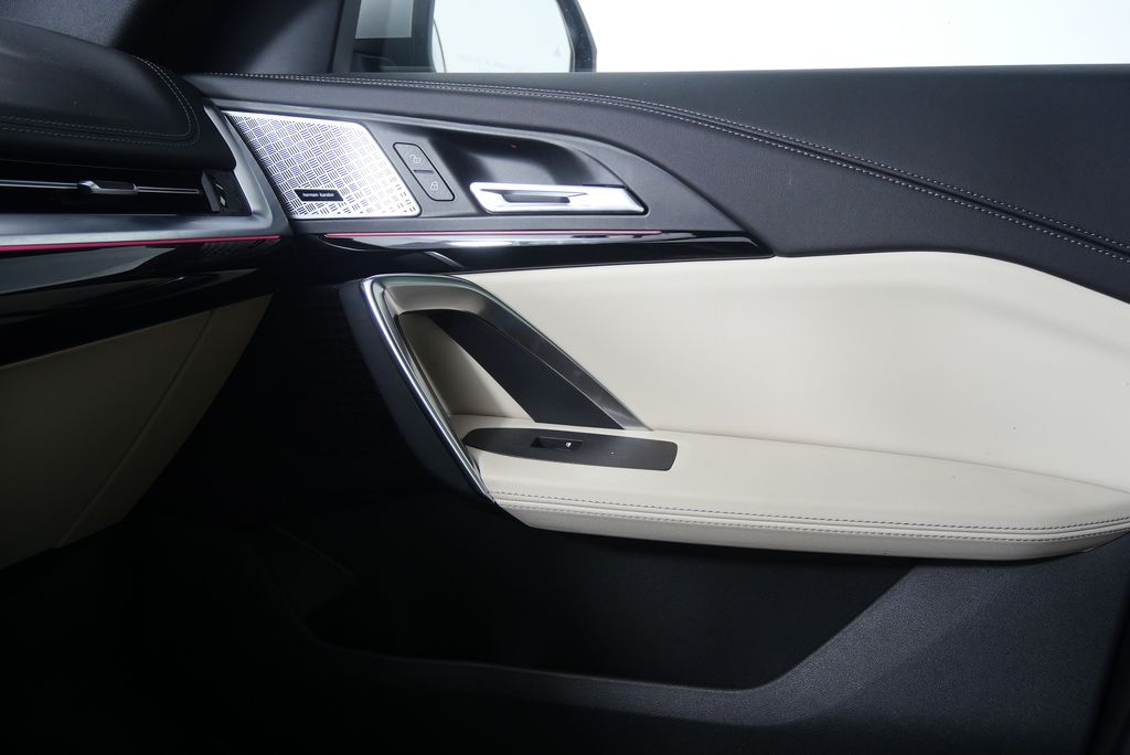 Thumbnail: 2023 BMW X1 - 25