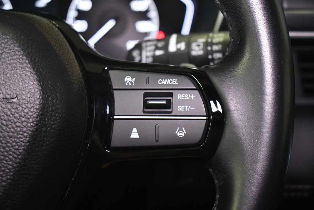 Thumbnail: 2023 Honda Pilot - 24