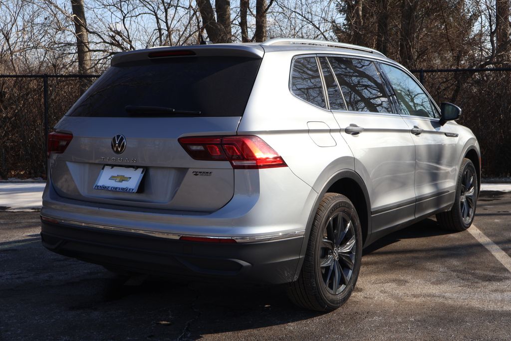 Thumbnail: 2024 Volkswagen Tiguan - 8
