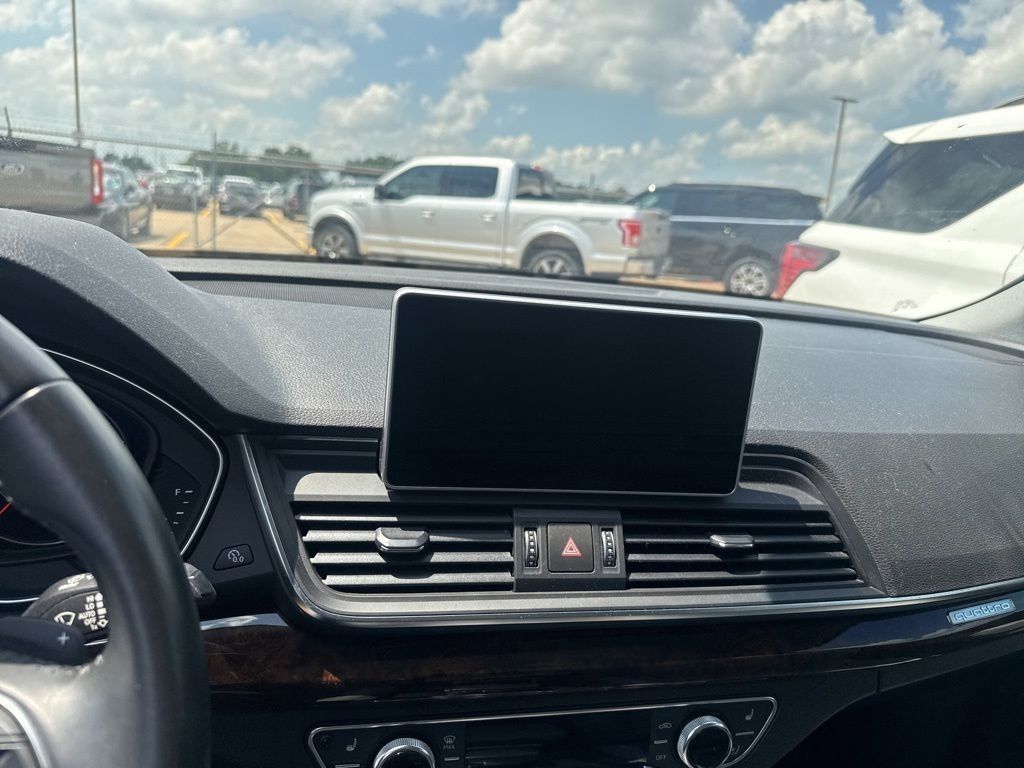 2018 Audi Q5 2.0T Premium Plus Blue at Autostrade