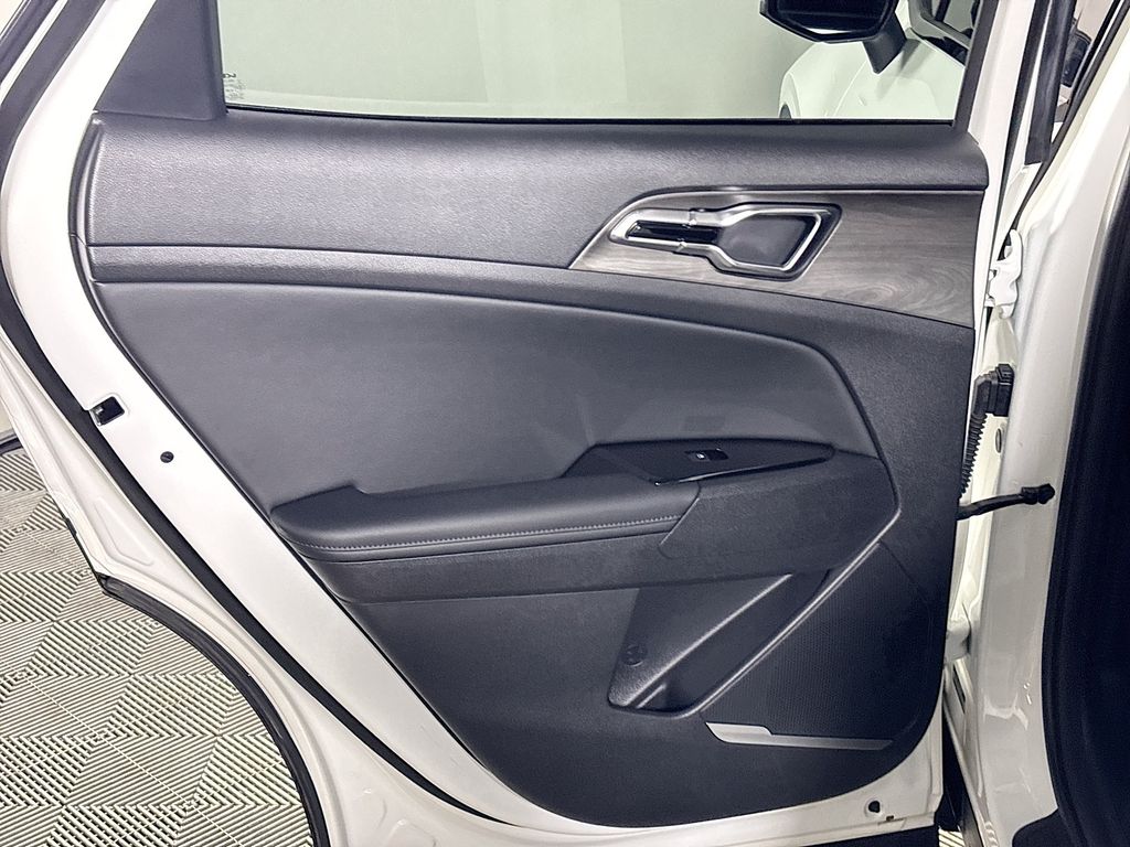 2024 Kia Sportage Plug-In Hybrid X-Line