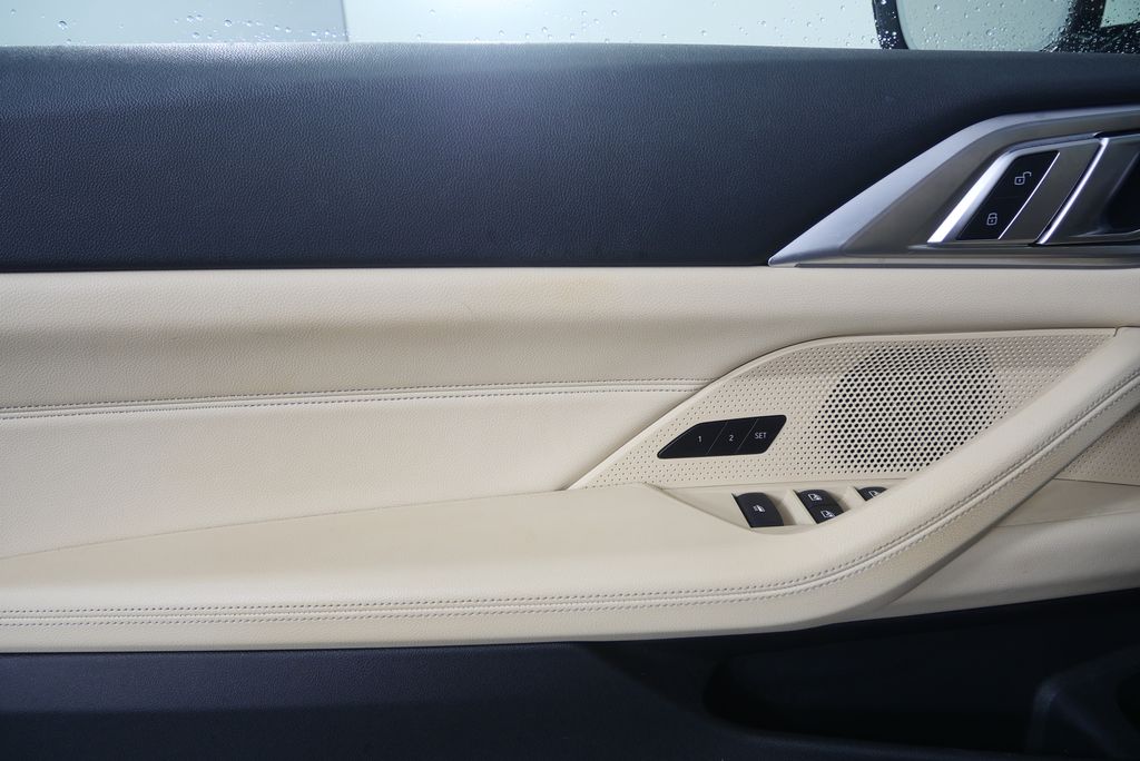 Thumbnail: 2024 BMW 4 Series - 9