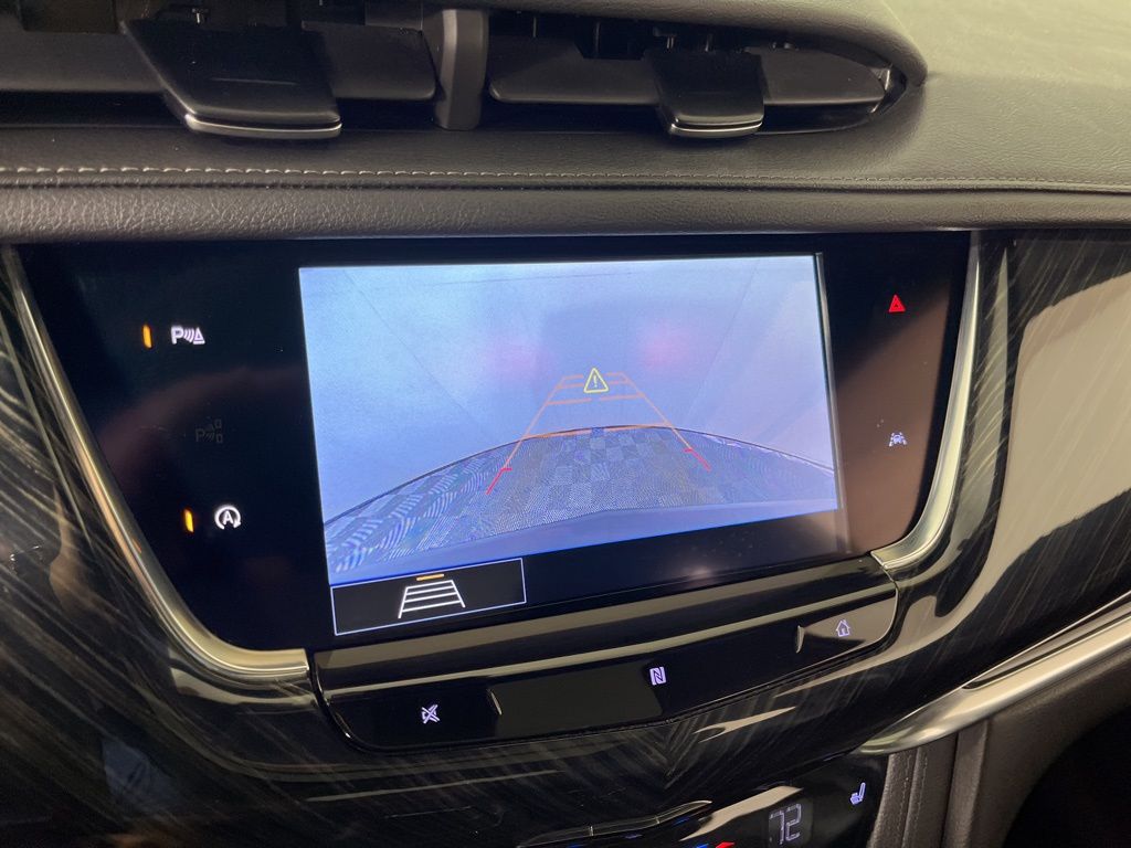 Thumbnail: 2020 Cadillac XT6 - 31