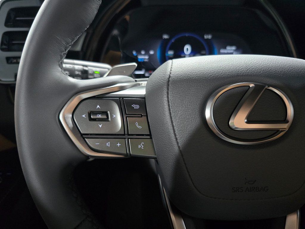 Thumbnail: 2026 Lexus RX - 16