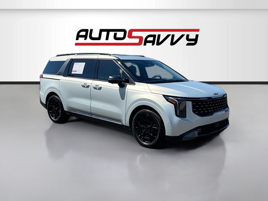White (Ivory Silver) 2025 Kia Carnival Hybrid Minivan Front-Wheel Drive 6-Speed Automatic