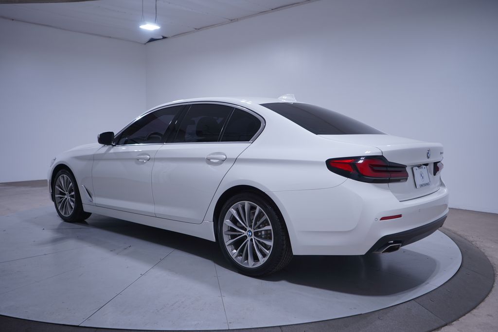 Thumbnail: 2022 BMW 5 Series - 3