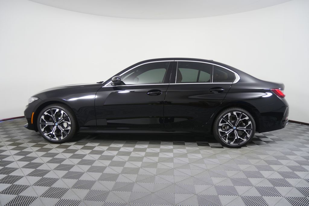 Thumbnail: 2026 BMW 3 Series - 6