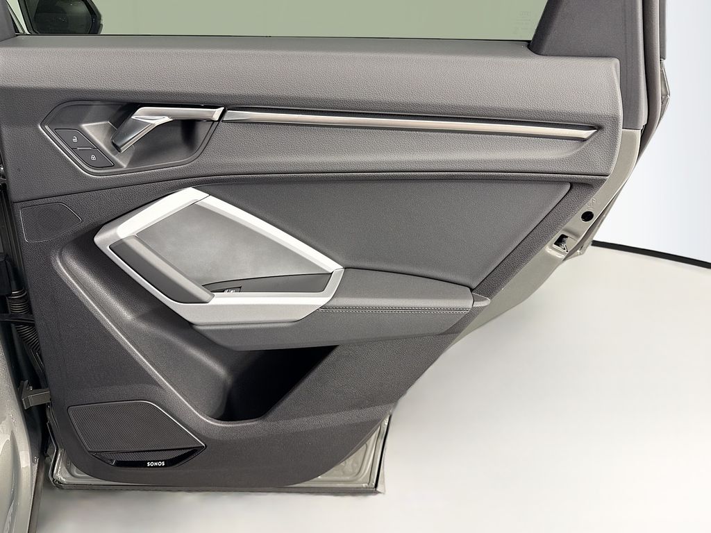 Thumbnail: 2025 Audi Q3 - 25