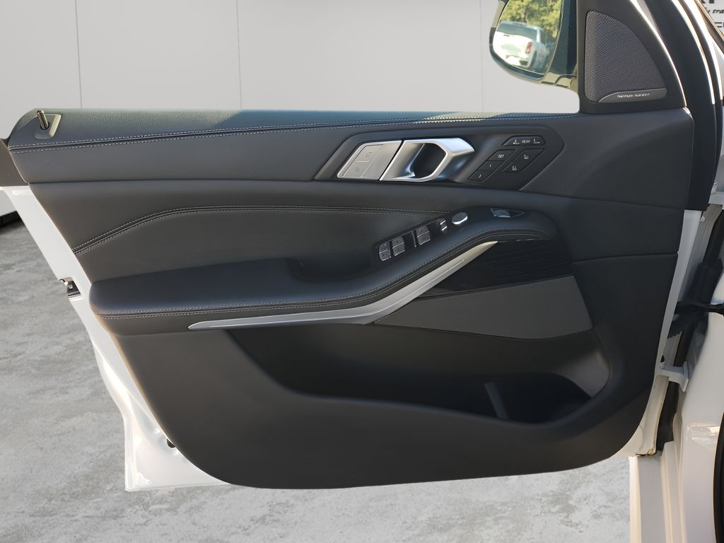 Used Car 2022 Bmw X7  Xdrive40i For Sale Under $60,000 In Austin, Texas