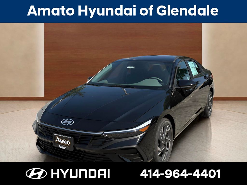 Abyss Black 2025 Hyundai Elantra SEL Sport FWD Sedan Front-Wheel Drive Continuously Variable Transmission