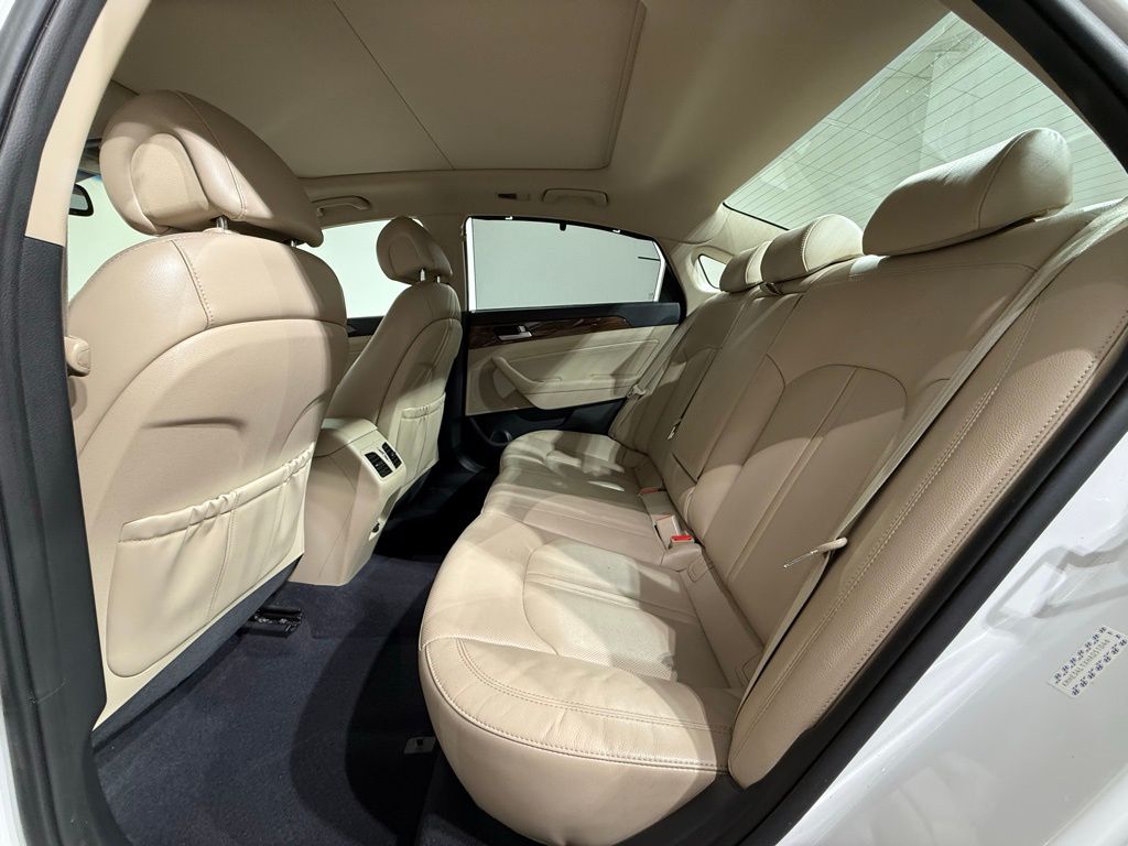 Thumbnail: 2017 Hyundai Sonata - 19