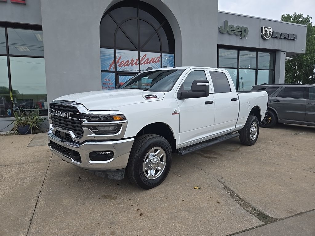2025 RAM 2500 Tradesman Crew Cab 4WD