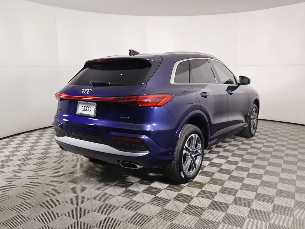 Thumbnail: 2025 Audi Q5 - 5