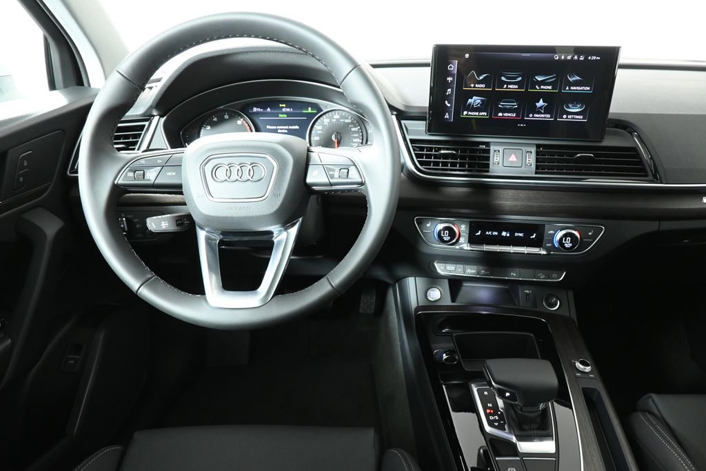 2025 Audi Q5 2.0T 4