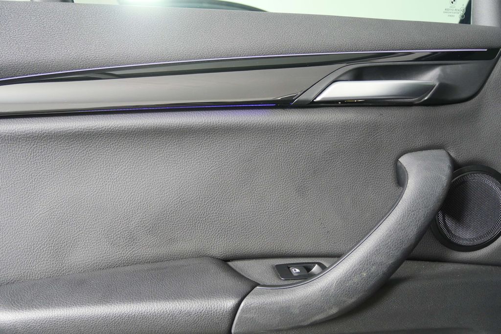 Thumbnail: 2021 BMW X1 - 14